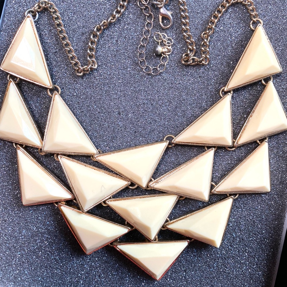 Geometric Cream Necklace